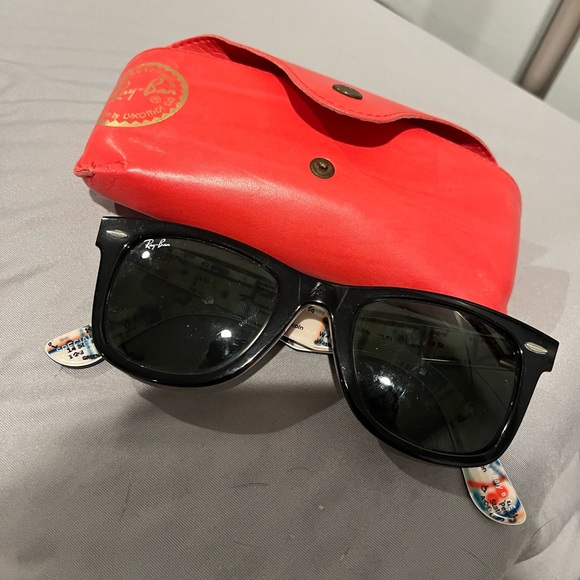 Designer Sunglasses - Picture 3 of 8